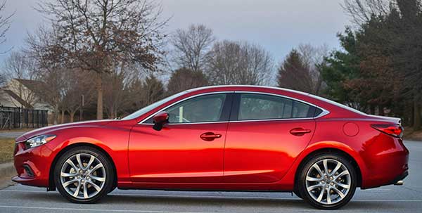 セダンのスタッドレスタイヤを長持ちさせる方法