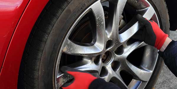 スタッドレスホイールセットはタイヤワールド館ベストがおすすめ