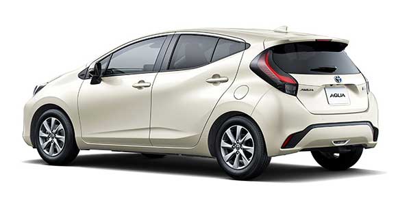 アクアの純正ホイール・タイヤサイズ