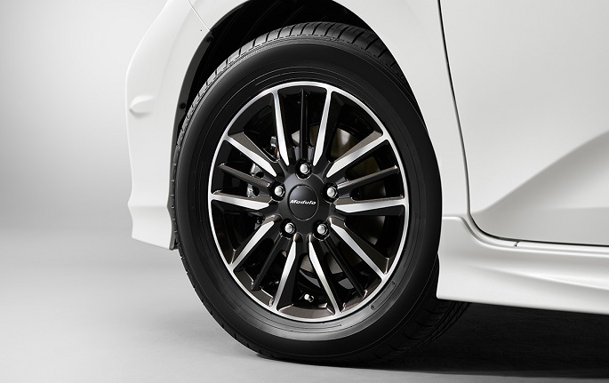 フリードにおすすめな夏タイヤ単品 ホイールセット タイヤワールド館best 店舗blog