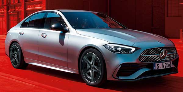 ベンツCクラスの純正タイヤのメーカーは？