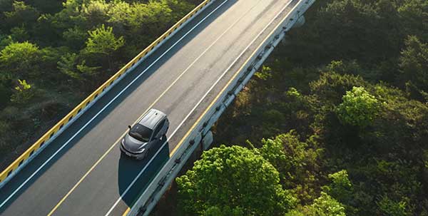 【トヨタ】アクアに最適なスタッドレスタイヤの選び方