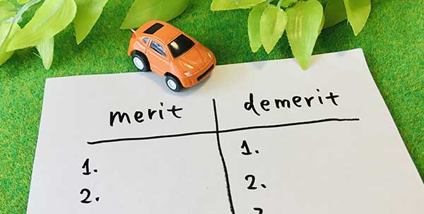 ホワイトレター仕様のスタッドレスタイヤのメリット