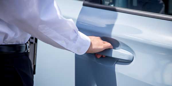 車のセキュリティアラームに関するよくある質問