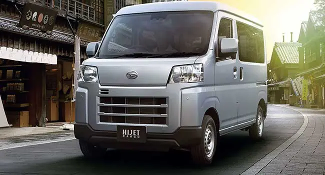 ハイゼットカーゴのインチアップ・タイヤサイズ表！おすすめホイールセットも紹介