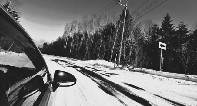 【宮城・仙台】スタッドレスタイヤの選び方と運転のポイントを解説