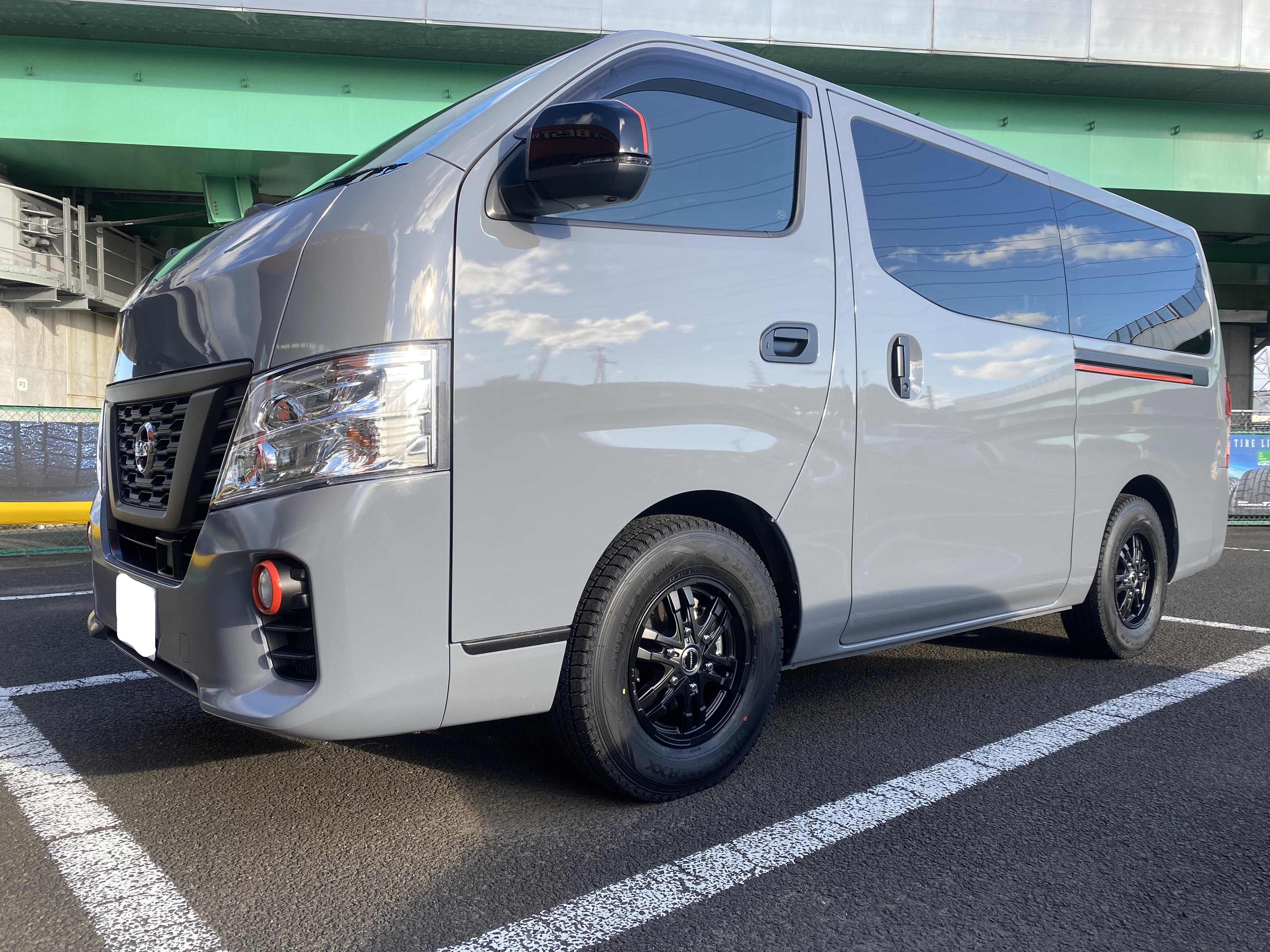 BEST写真館 | 日産 キャラバン E26 の HOT STUFF(ホットスタッフ) BISON バイソン 15 ブラック を表示 |  タイヤとアルミホイールの専門店 タイヤワールド館ベスト通販サイト